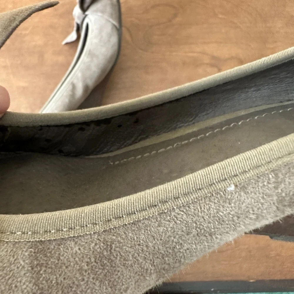 Nicole Gray Suede Wedges with Bow Detail – Size 6.5
